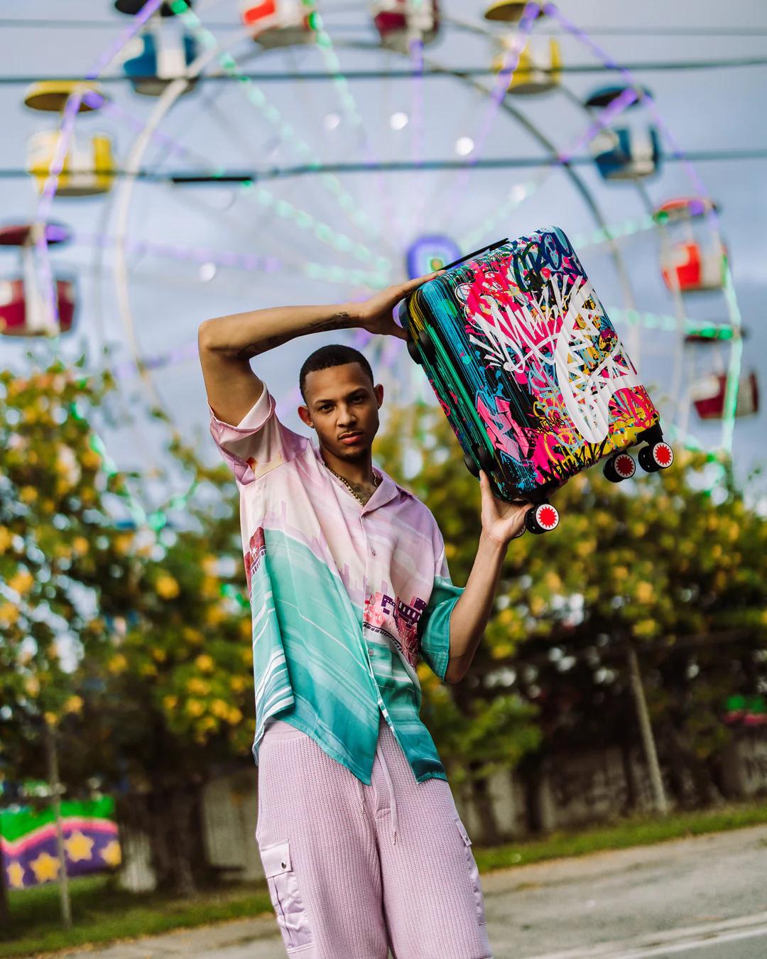 Sprayground Signature | LOWER EAST SIDE HARDSHELL CARRY-ON LUGGAGE