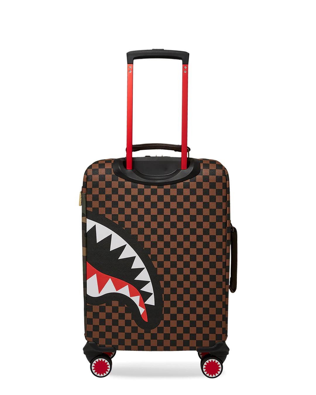 Sprayground Classic | EXTERIOR GOLD ZIP POCKET SHARKS IN PARIS JETSETTER CARRY-ON LUGGAGE