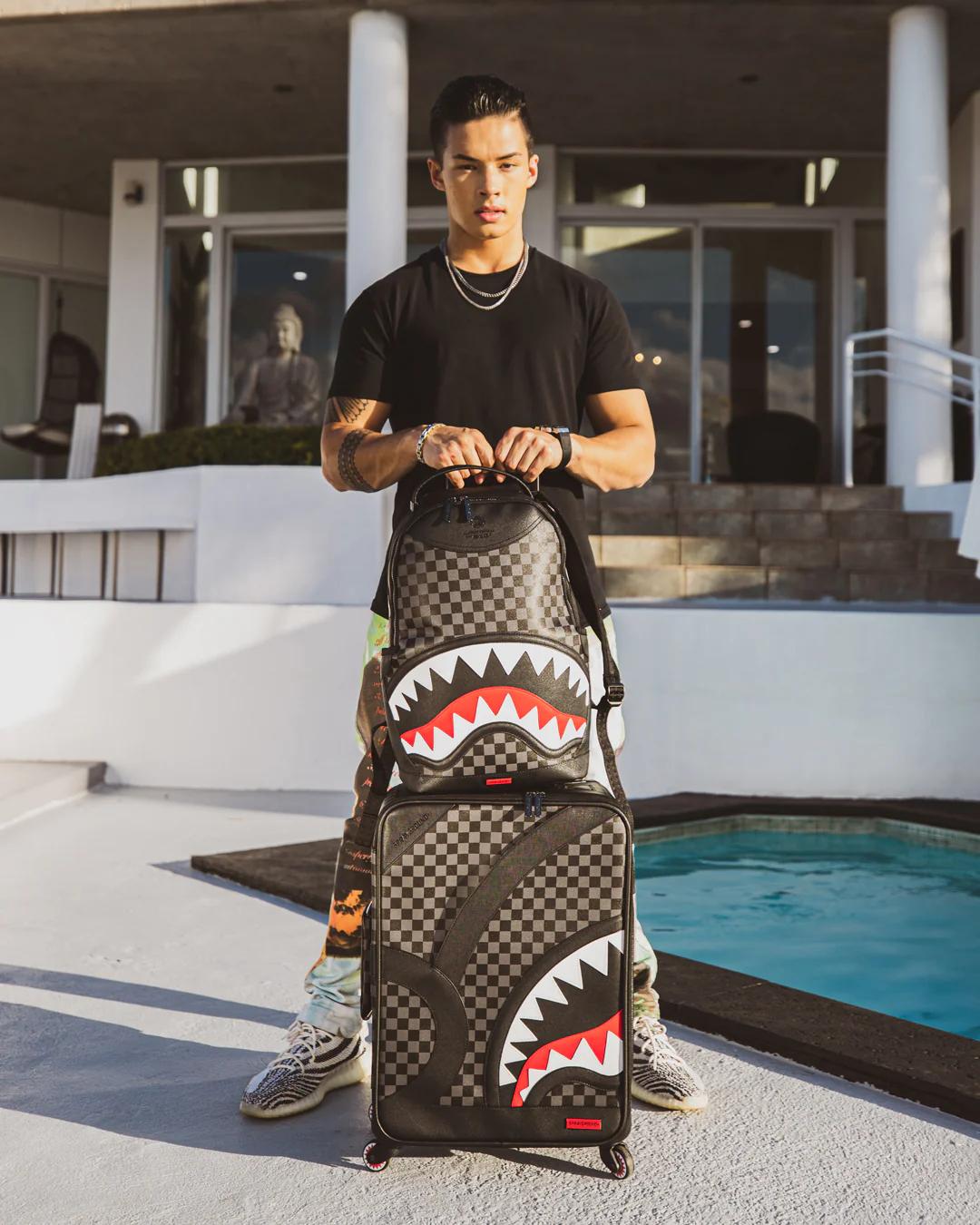 Sprayground Signature | HENNY AIIR TO THE THRONE JETSETTER CARRY-ON LUGGAGE