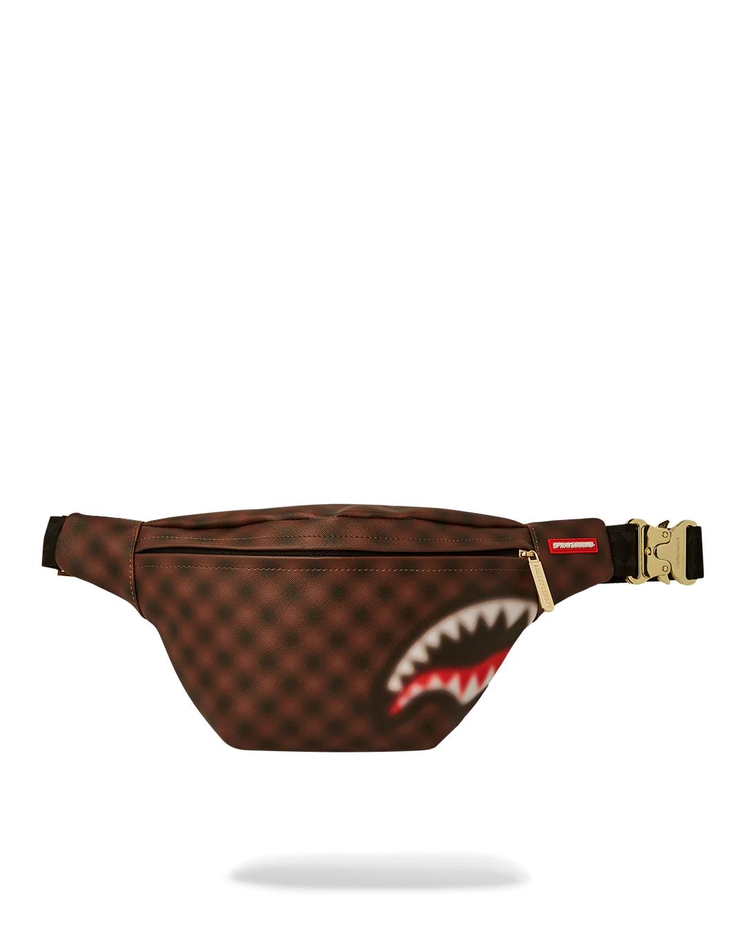 Sprayground Best Seller | SHARKS IN PARIS BLUR EFFECT SAVVY CROSSBODY