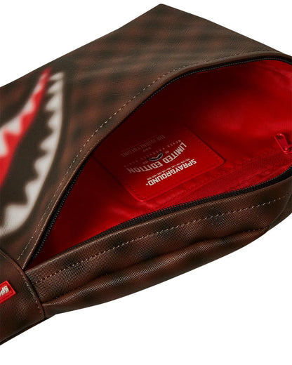 Sprayground Best Seller | SHARKS IN PARIS BLUR EFFECT SAVVY CROSSBODY