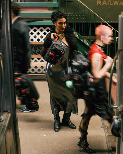 Sprayground Essential | AIRFREIGHT CARGO CROSSBODY