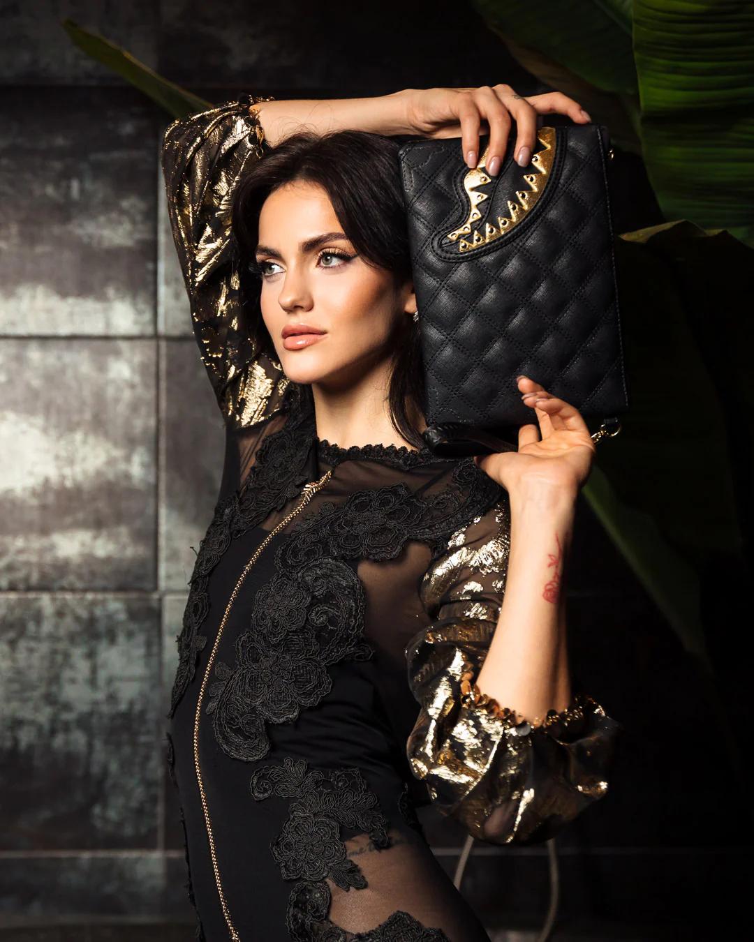 Sprayground Classic | 24K GENEVA CROSSOVER CLUTCH