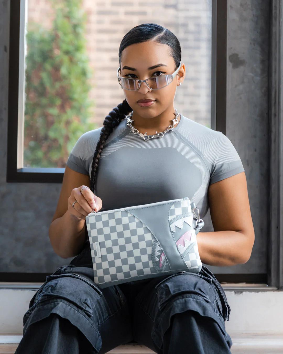 Sprayground Essential | AIR TO THE THRONE JETSET CROSSOVER CLUTCH