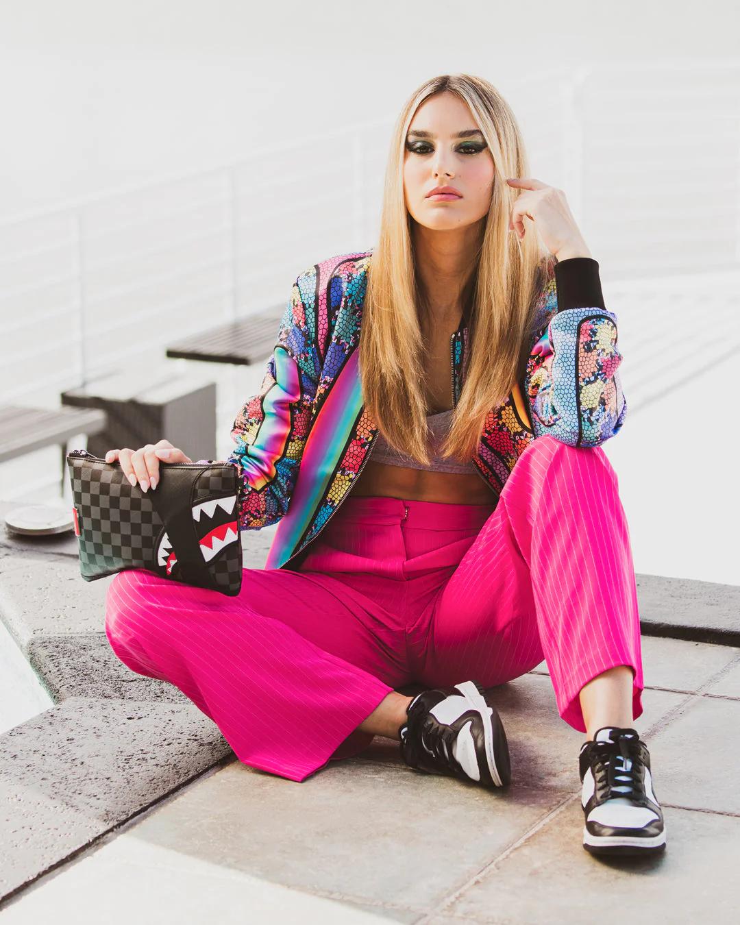 Sprayground Recommended | HENNY AIIR TO THE THRONE CROSSOVER CLUTCH