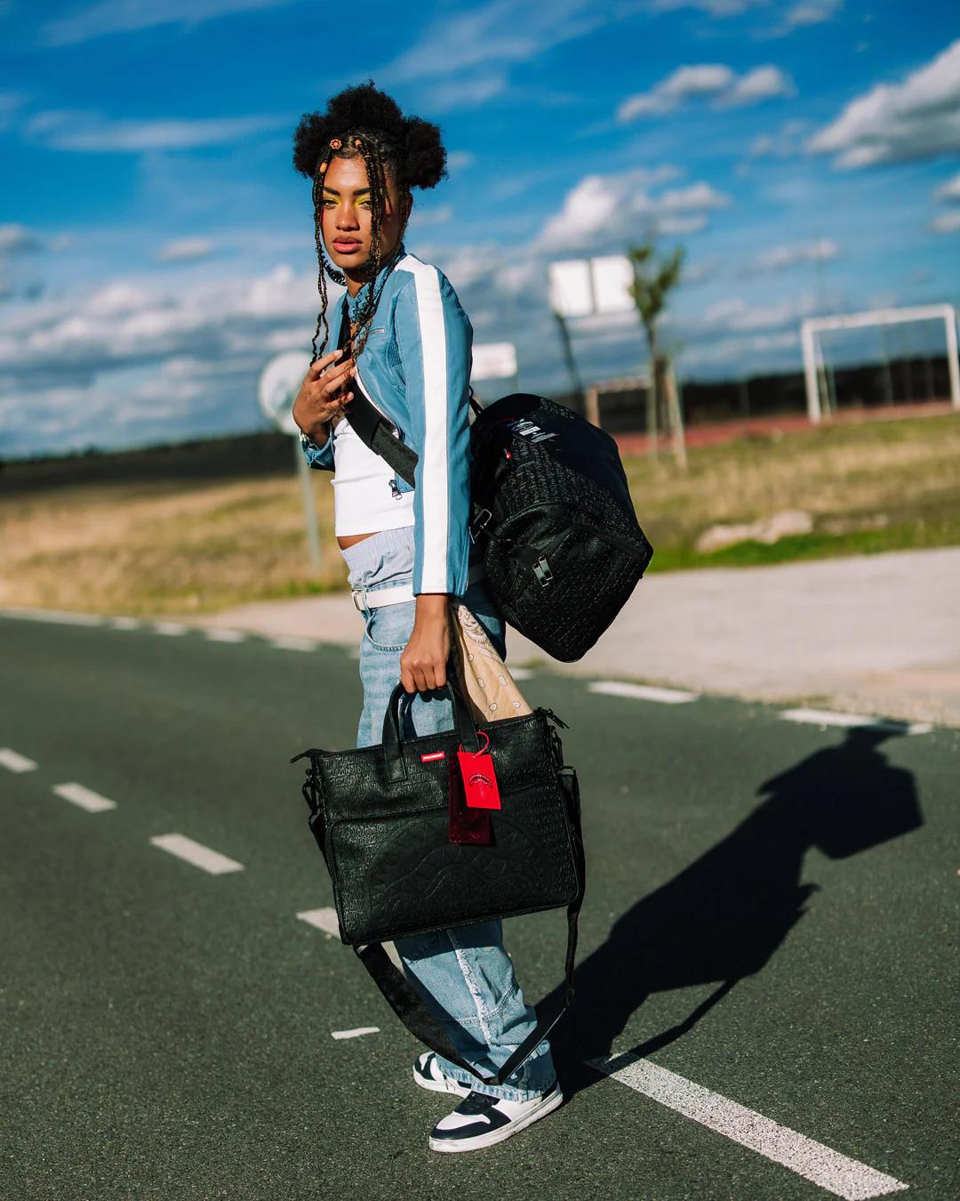 Sprayground Essential | HYPERDIMENSIONAL DUFFLE