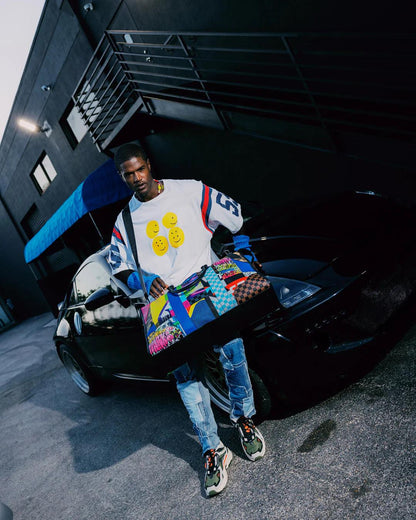 Sprayground Trending | SHARK MASTERPIECES PYRAMID LARGE DUFFLE
