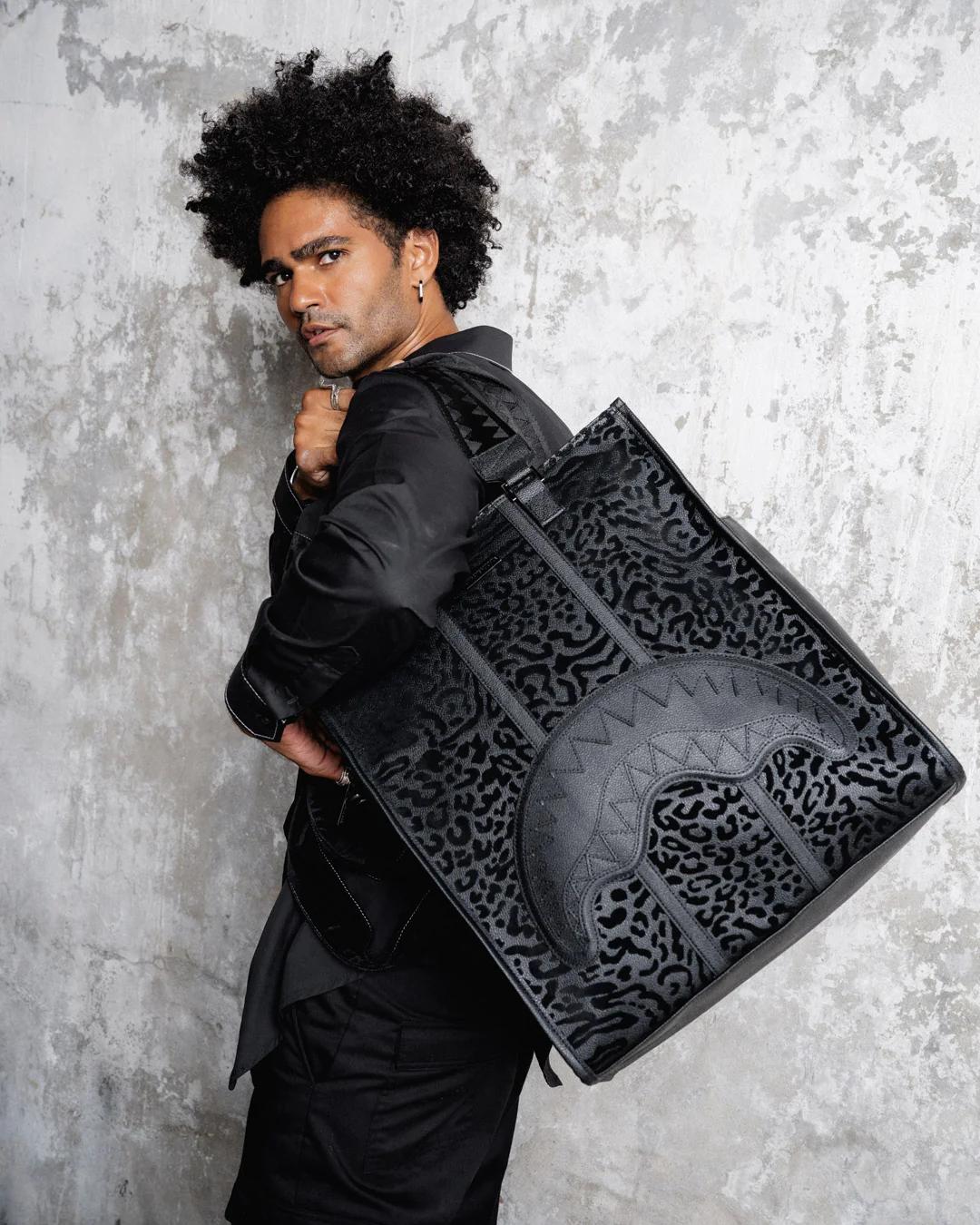 Sprayground Signature | SPYCRAFT PREDATOR DUFFLE CARRY-ON BAG