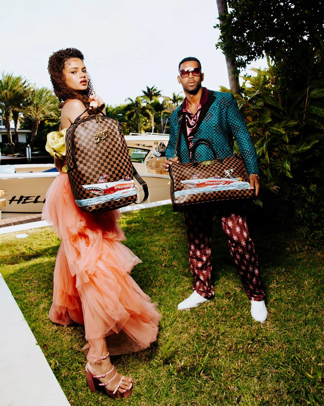 Sprayground Trending | THE 305 SPEEDBOAT GETAWAY PYRAMID DUFFLE