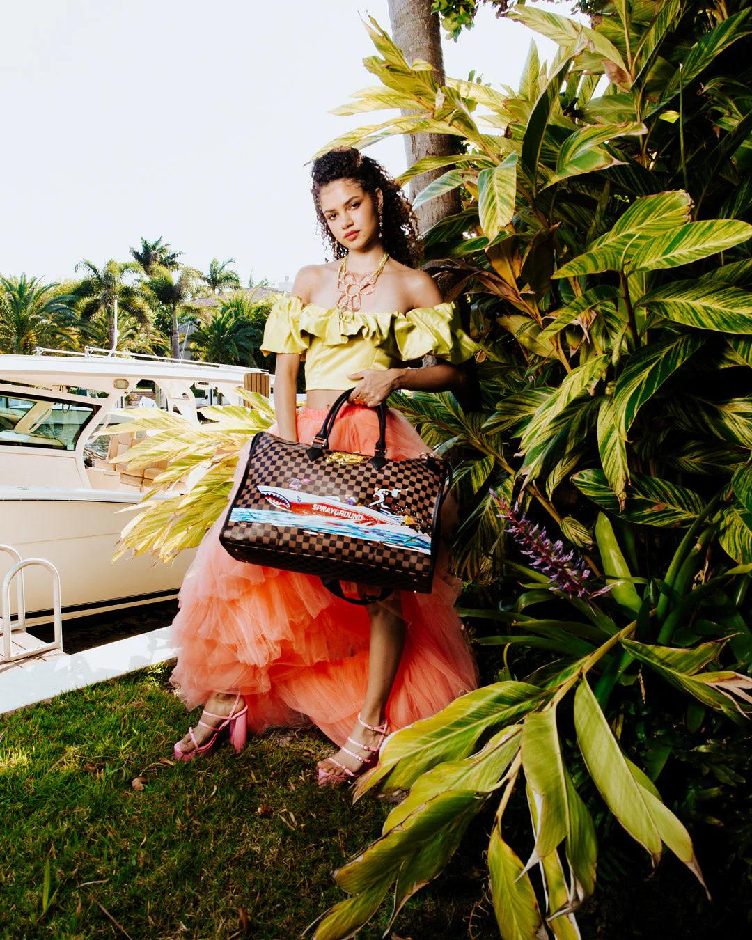 Sprayground Trending | THE 305 SPEEDBOAT GETAWAY PYRAMID DUFFLE