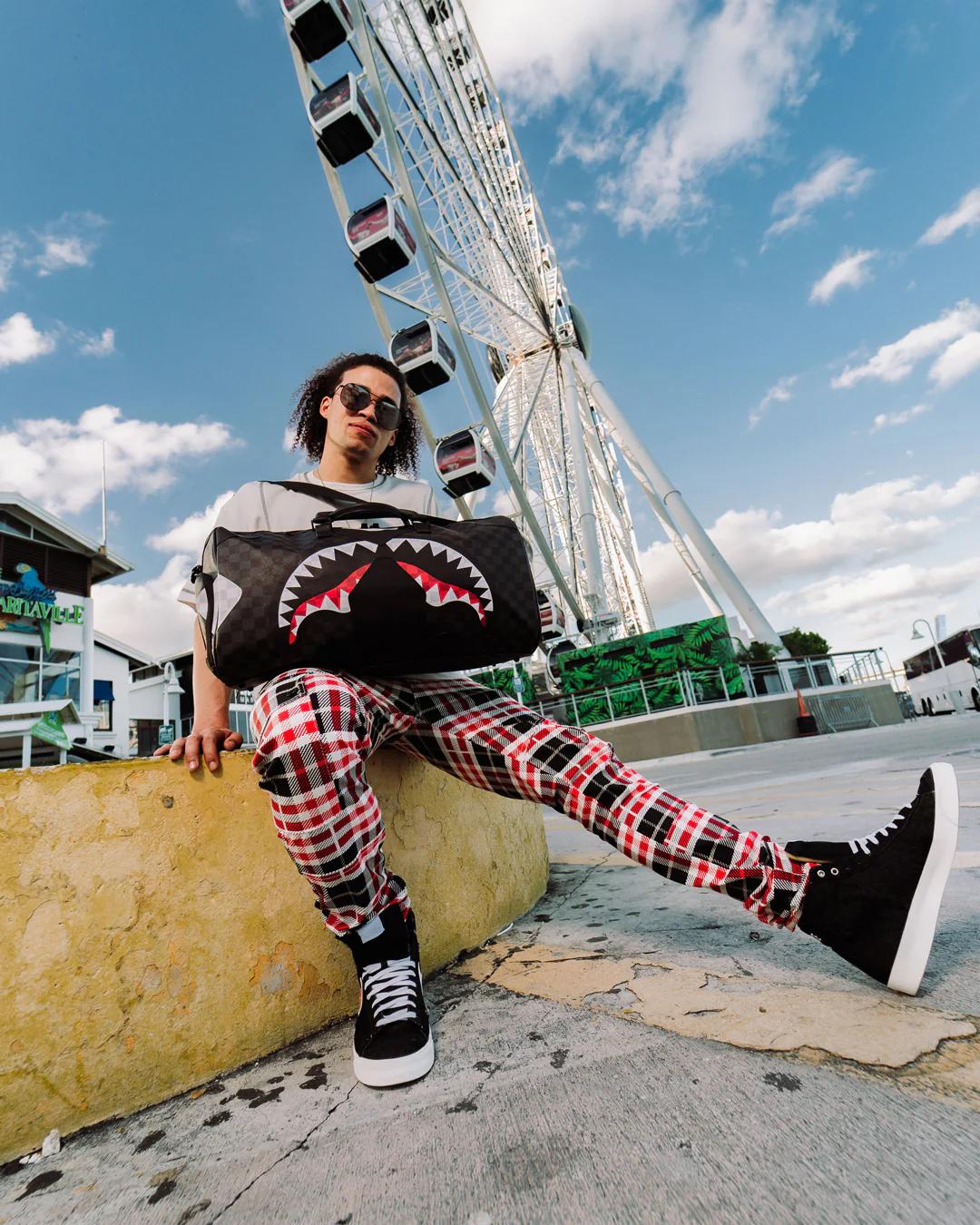Sprayground Best Seller | TRIPLE DECKER HEIR TO THE THRONE DUFFLE