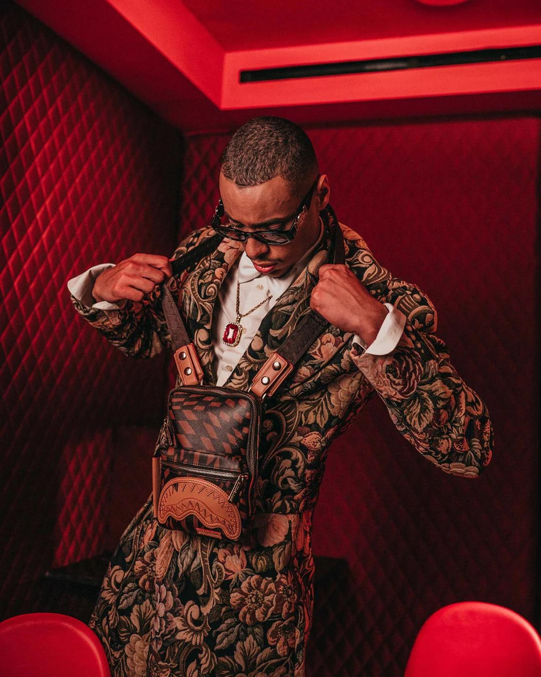 Sprayground Exclusive | TRIPPY HENNY SLING