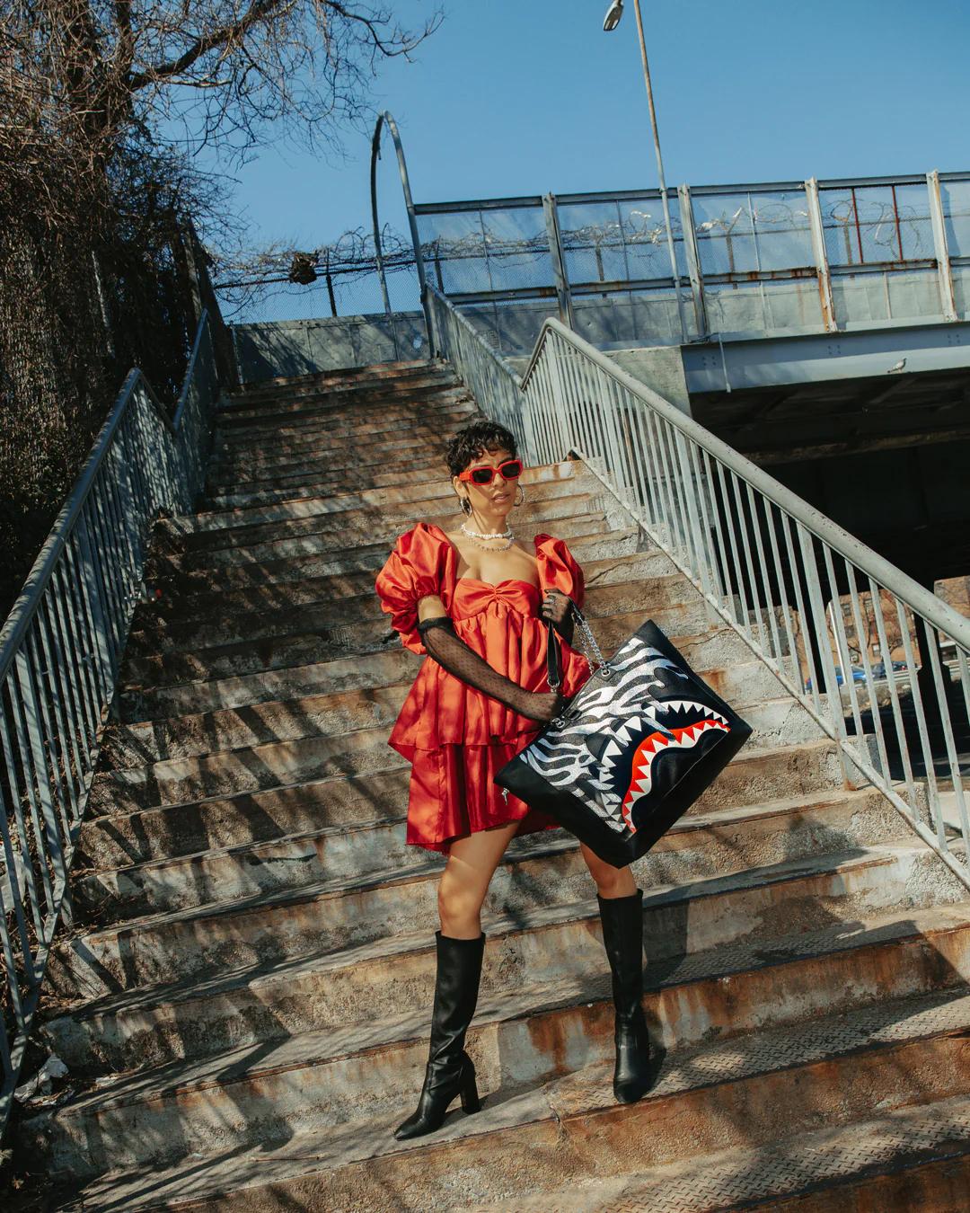 Sprayground New | ZE SHARK PREDATOR TOTE