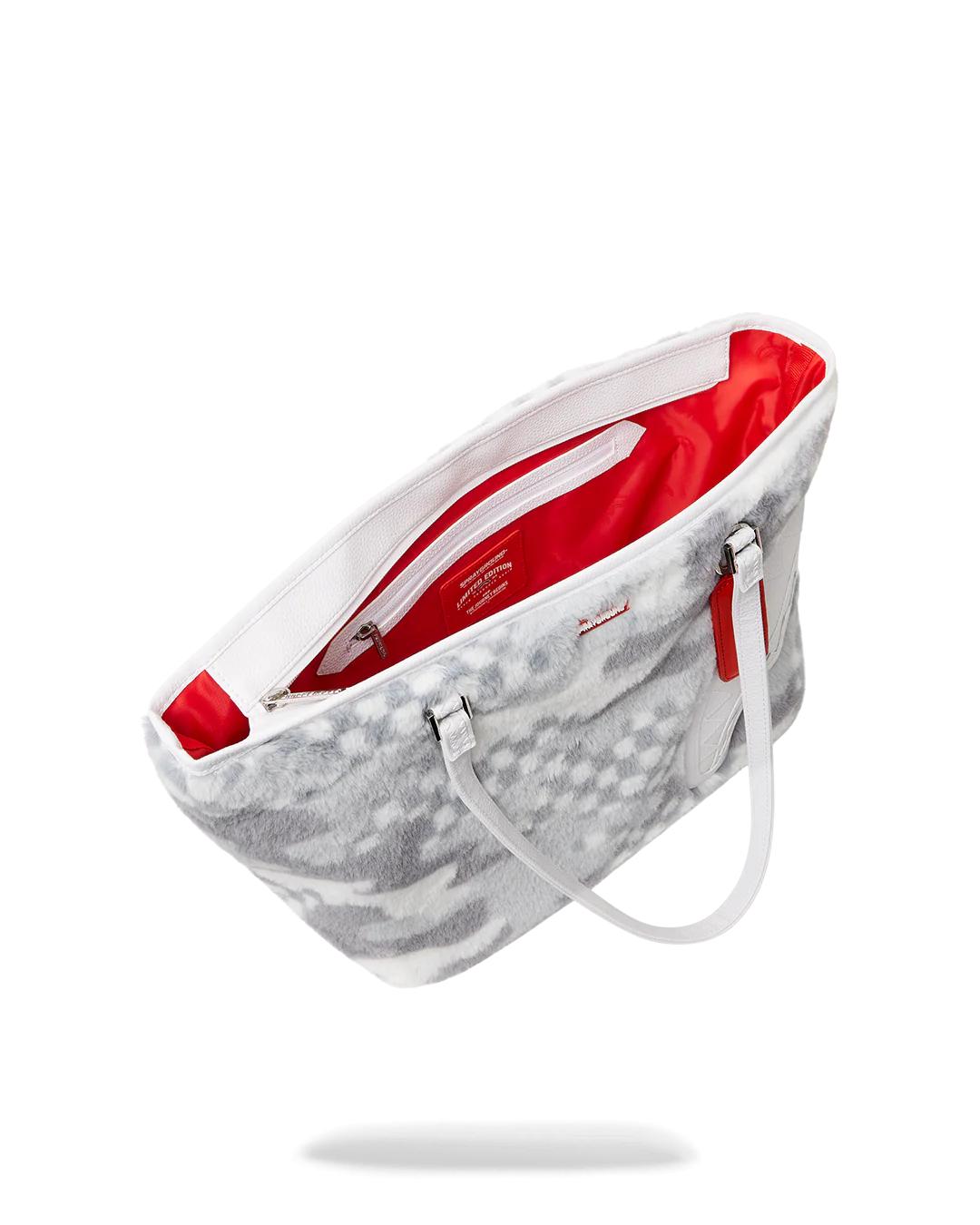 Sprayground New | 3AM PLUSH SWISS ALPS TOTE