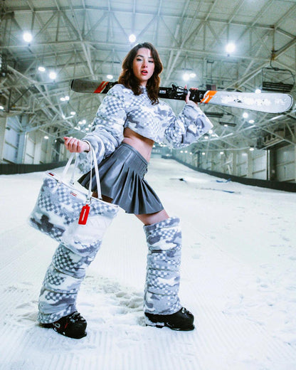 Sprayground New | 3AM PLUSH SWISS ALPS TOTE