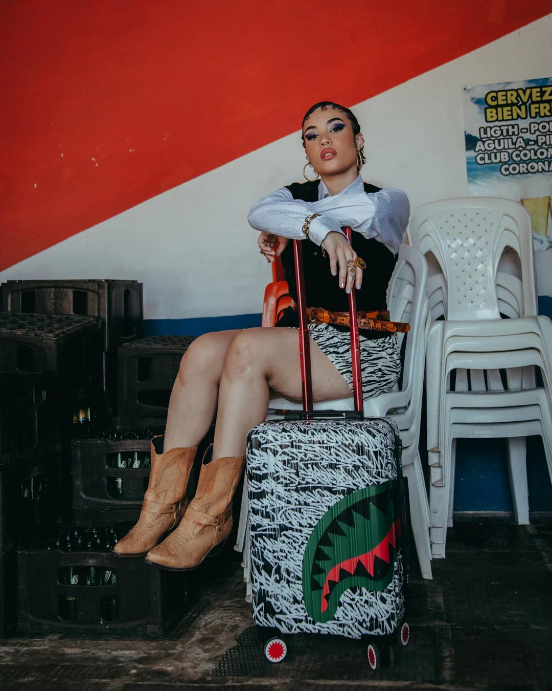 Sprayground Popular | NIGHT NIGHT SHARKNAUTICS HARDSHELL CARRY-ON LUGGAGE