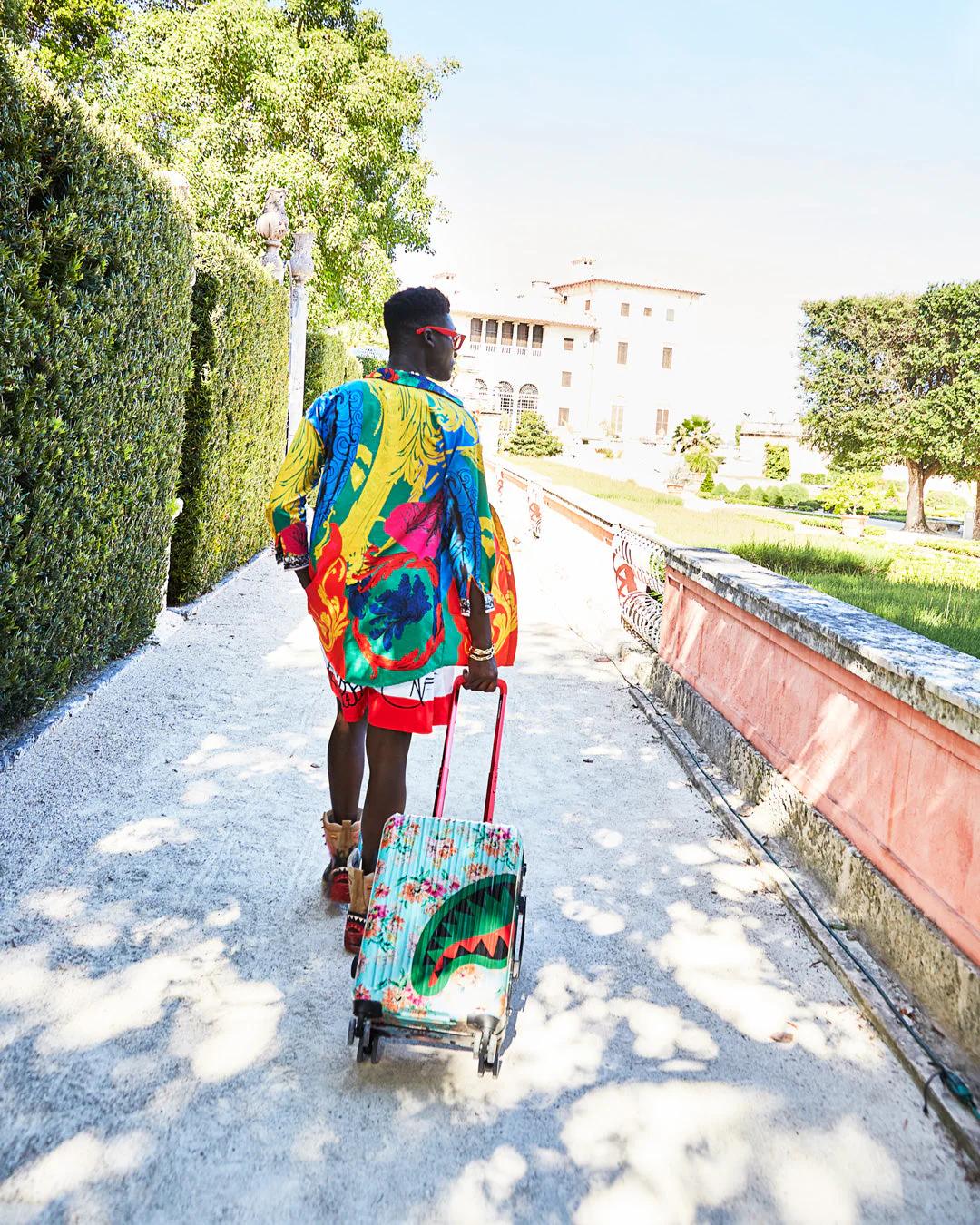 Sprayground Popular | THE SANCTUARY SHARKNAUTICS HARDSHELL CARRY-ON LUGGAGE