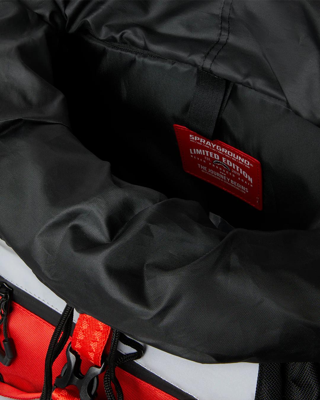 Sprayground Essential | SHARCTIC ARCTIC CAMPER BACKPACK