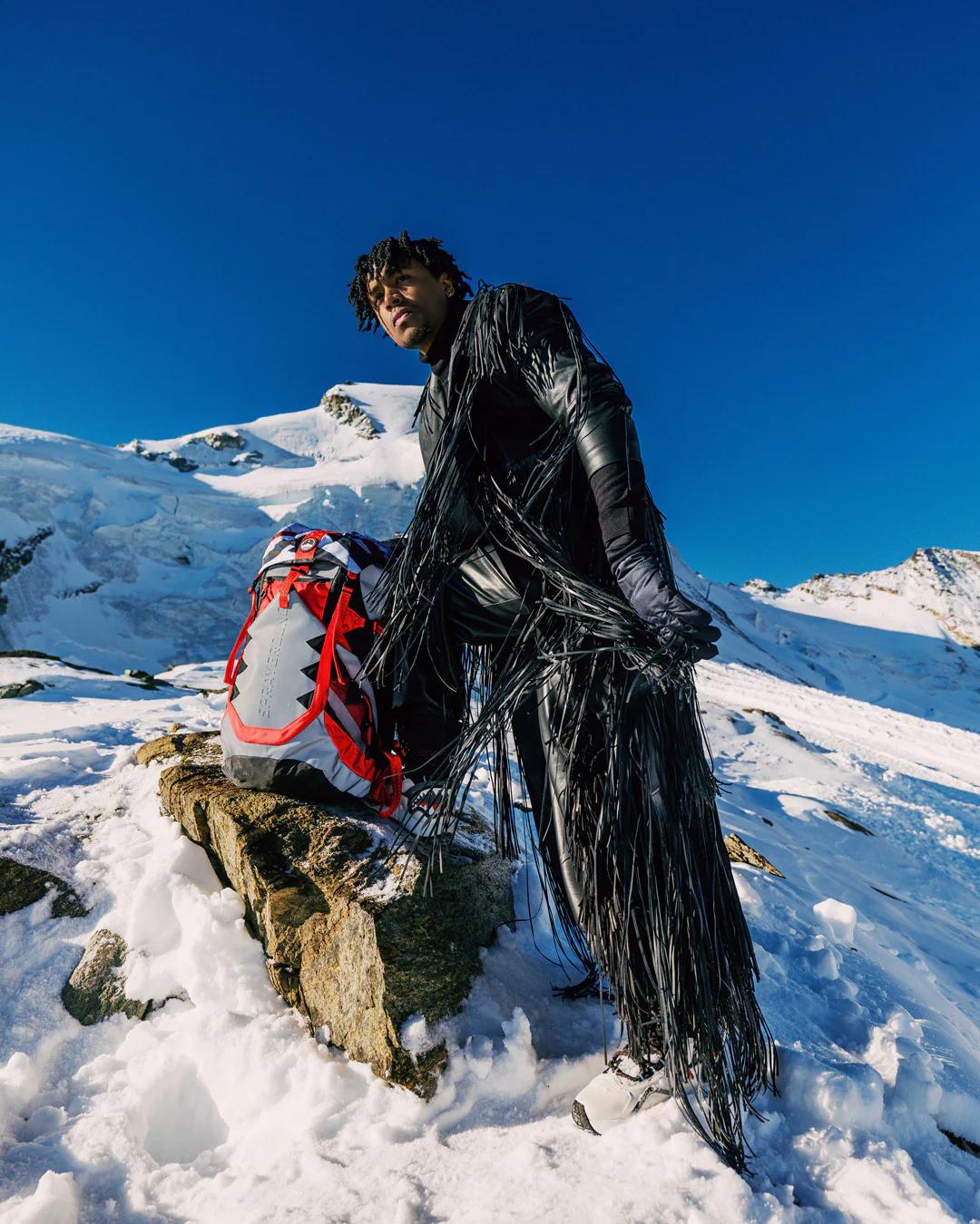 Sprayground Essential | SHARCTIC ARCTIC CAMPER BACKPACK