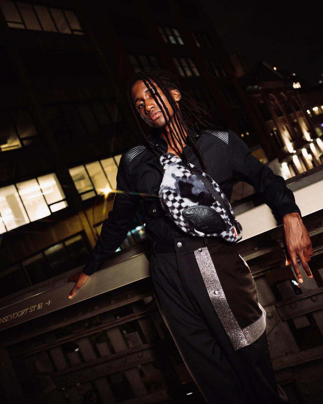 Sprayground Trending | 3AM PLUSH ASPEN HIGHLANDS SAVVY CROSSBODY