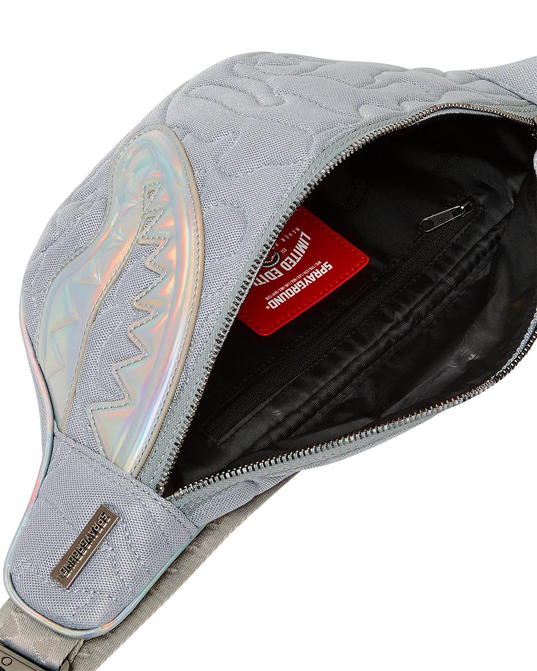 Sprayground New | MIRASHAKU IRIDESCENT QUILT SAVVY CROSSBODY