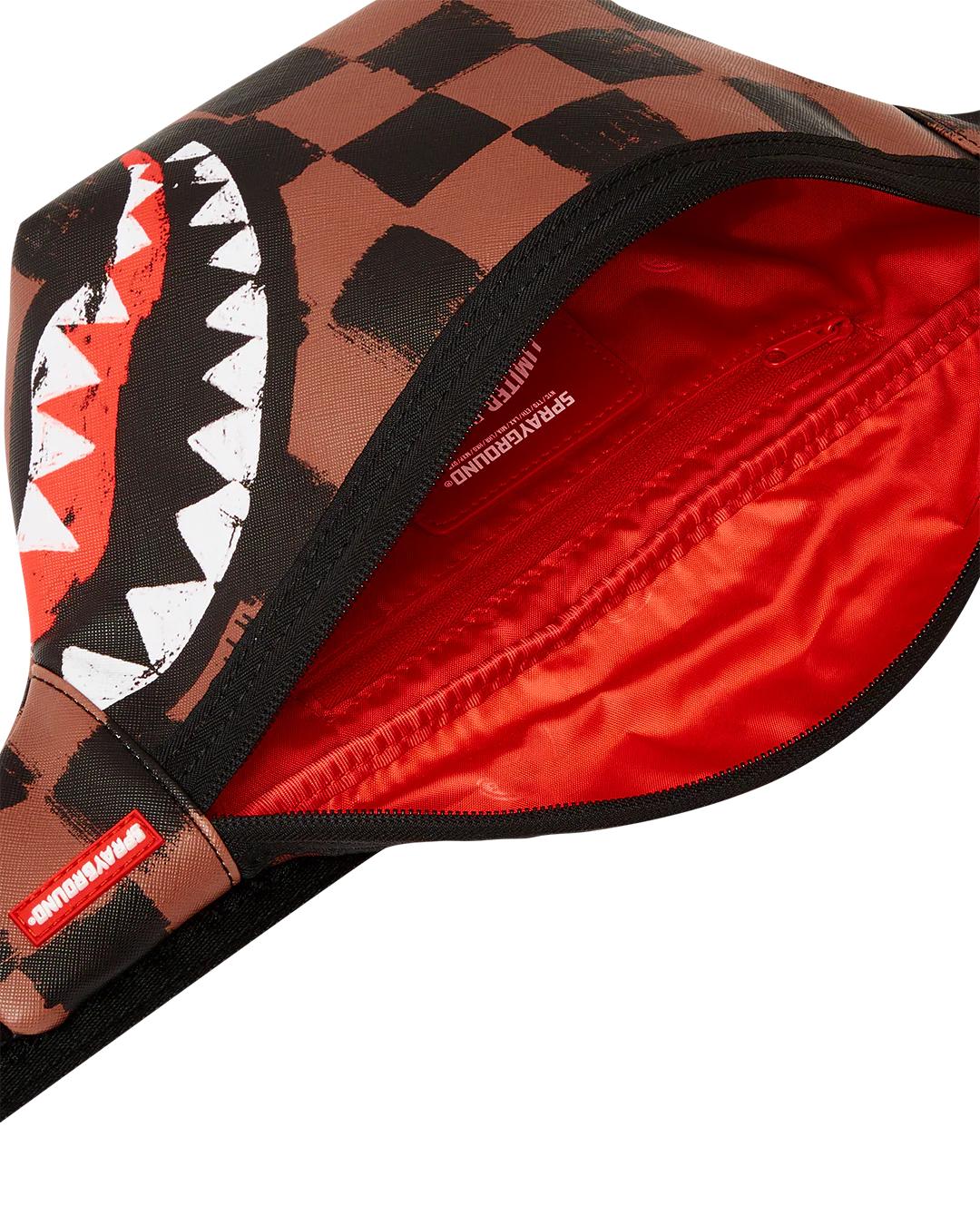 Sprayground Trending | SHARKS IN PARIS VANQUISH SAVVY CROSSBODY