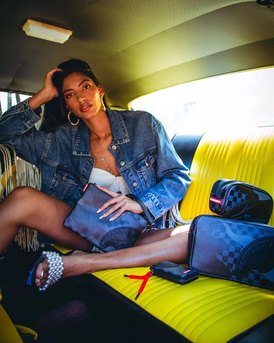 Sprayground Signature | 3AM NEVER SLEEP CROSSOVER CLUTCH