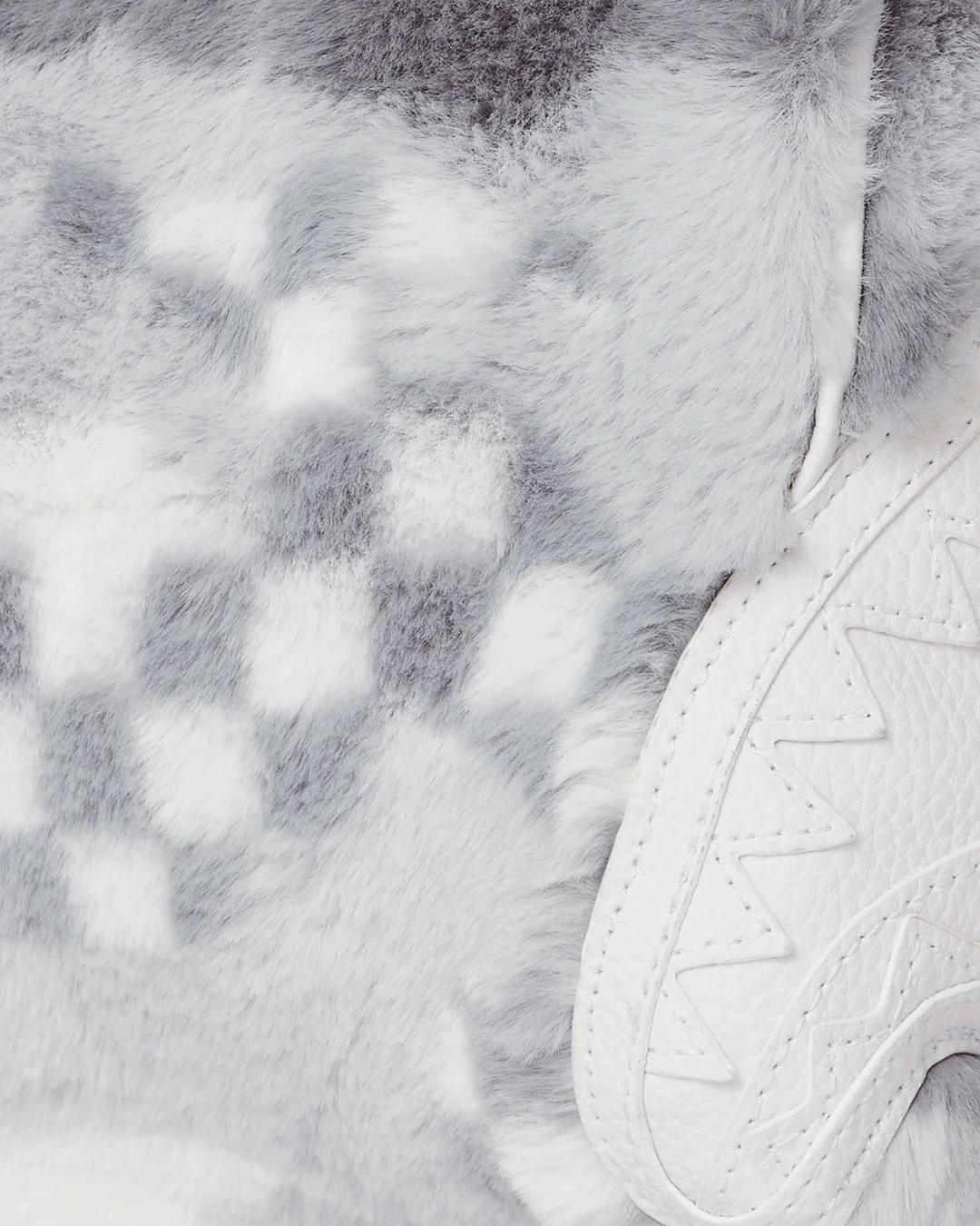 Sprayground Essential | 3AM PLUSH SWISS ALPS MINI DUFFLE