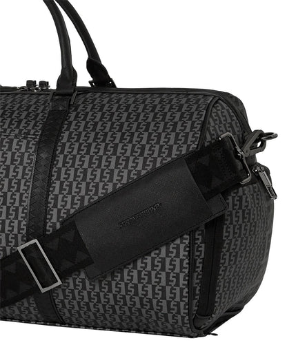 Sprayground Recommended | SHARKFINITY STEALTH PILOT DUFFLE