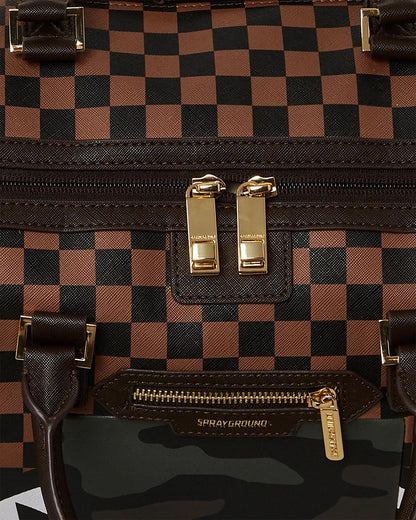 Sprayground Premium | EXTERIOR GOLD ZIP POCKET SHARKS IN PARIS DUFFLE