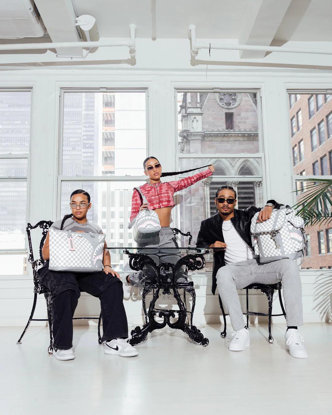 Sprayground Best Seller | AIR TO THE THRONE JETSET MINI DUFFLE