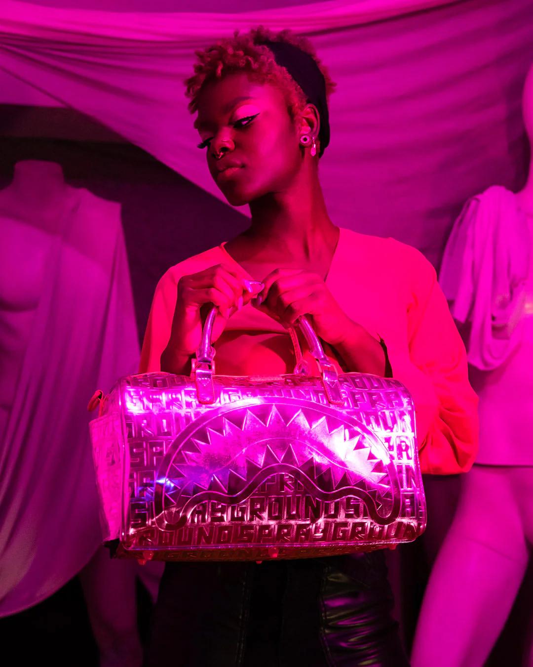 Sprayground Signature | INFINITI PINK DIAMOND MINI DUFFLE