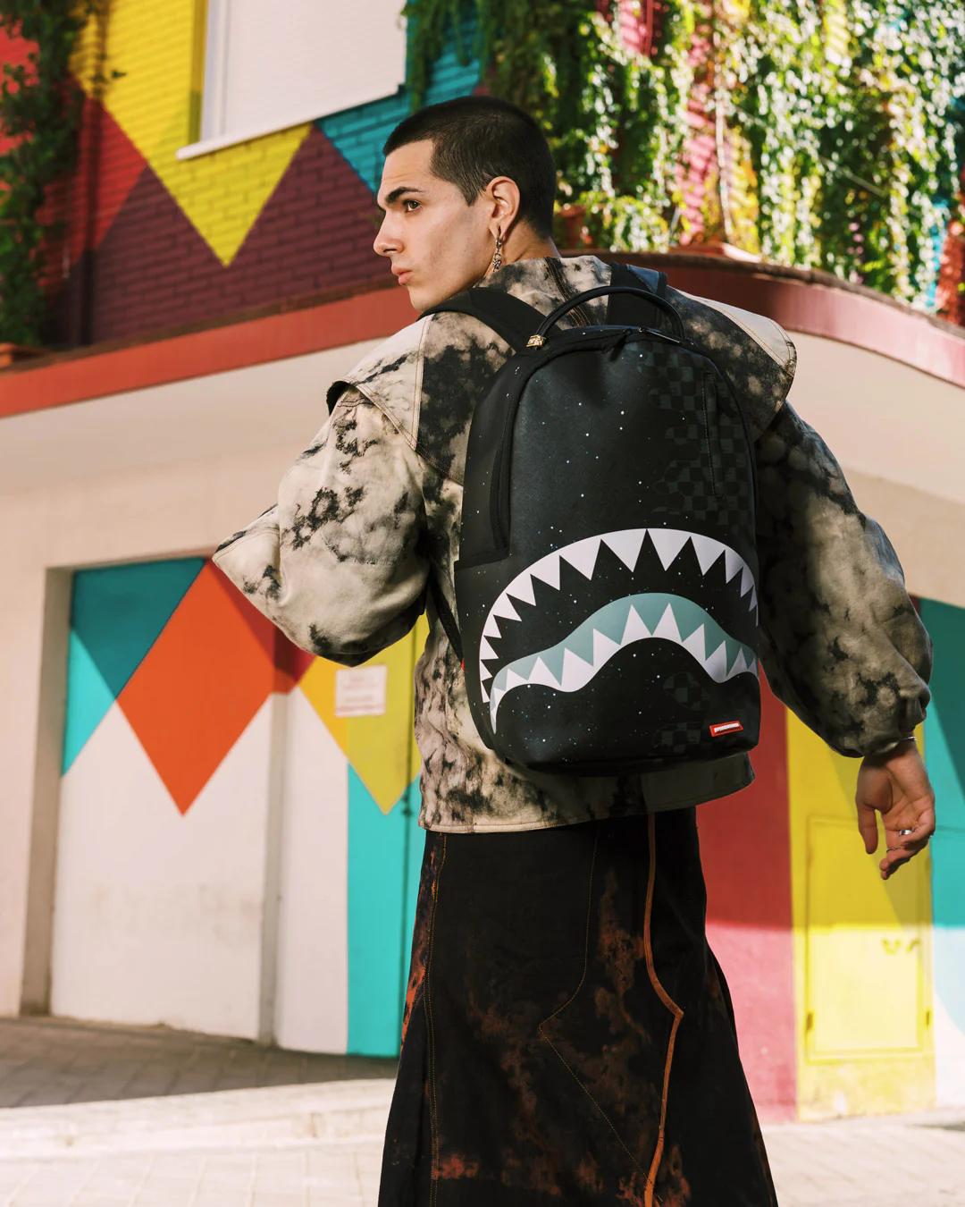 Sprayground Essential | DEEPSPACE SIDE DRIP BACKPACK