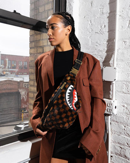 Sprayground Trending | FURRR SHARKS IN PARIS SAVVY CROSSBODY
