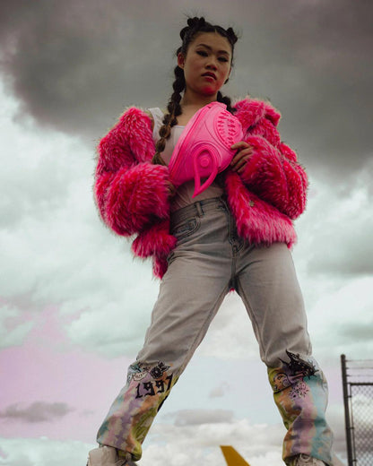 Sprayground Signature | SAKURA SHOCK WAVE SAVVY CROSSBODY
