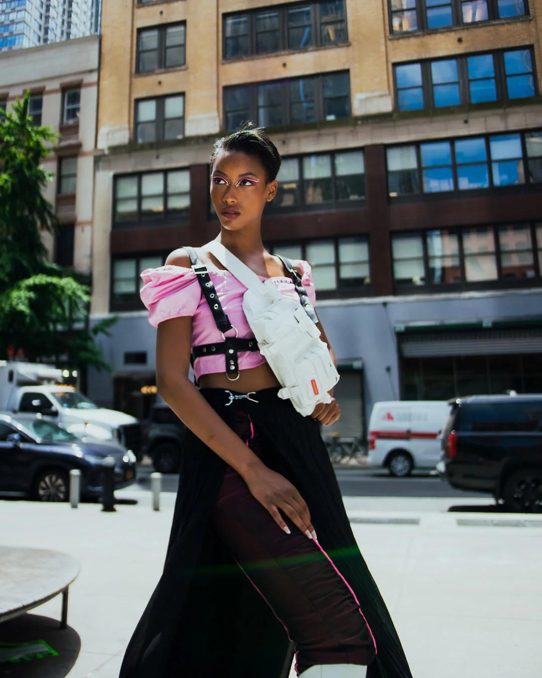 Sprayground Recommended | STRATOSPHERE CARGO CROSSBODY