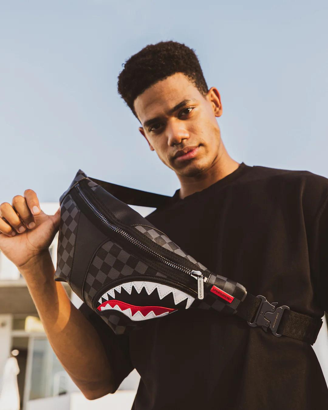 Sprayground Popular | HENNY AIIR TO THE THRONE SAVVY CROSSBODY