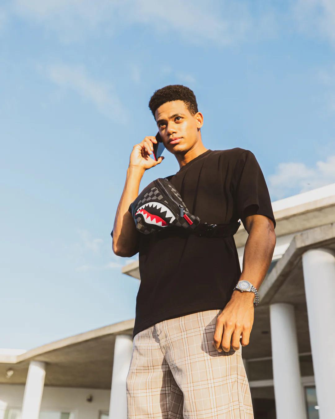 Sprayground Popular | HENNY AIIR TO THE THRONE SAVVY CROSSBODY