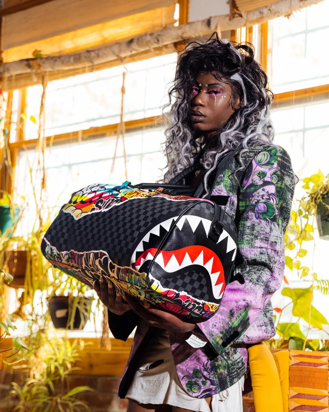 Sprayground Essential | ARTISTIC PURSUIT DUFFLE