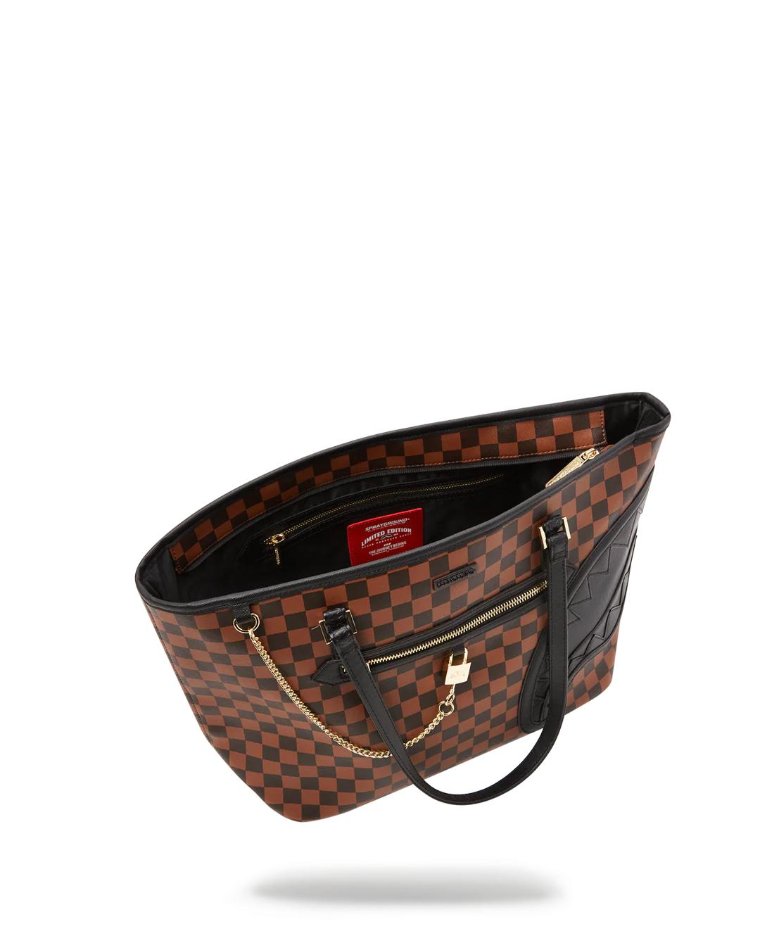 Sprayground Essential | HENNY LOCK SHARKS IN PARIS TOTE