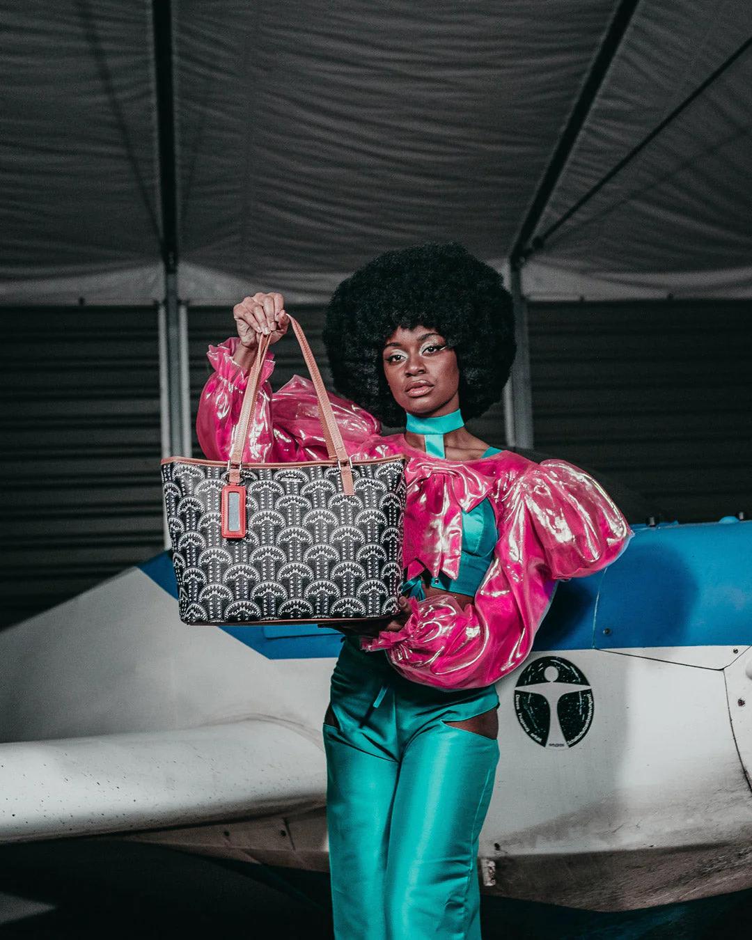 Sprayground Exclusive | ILLUCHAINS TOTE