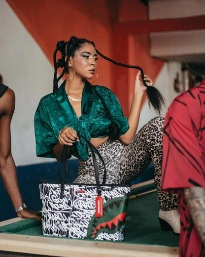 Sprayground Trending | NIGHT NIGHT TOTE