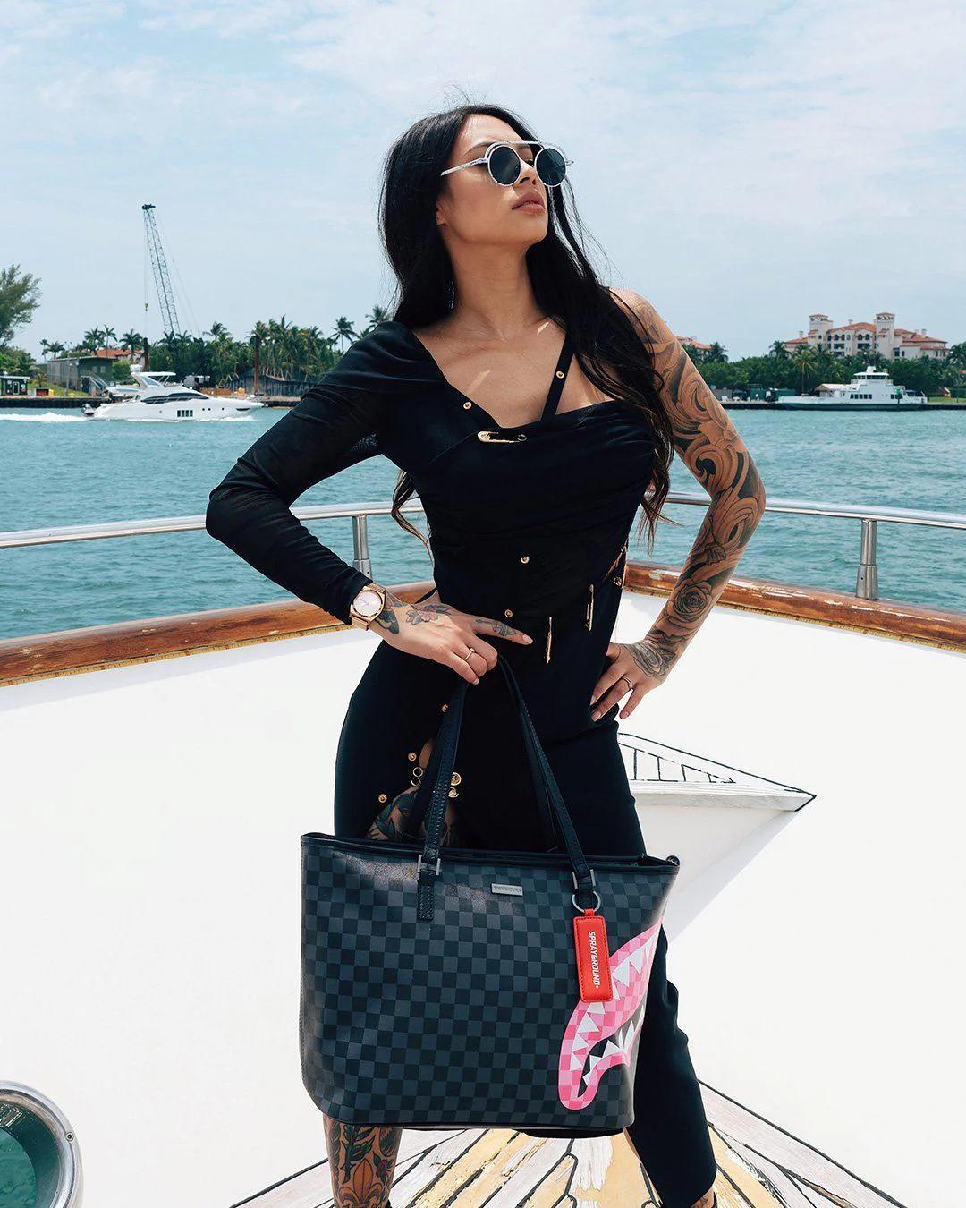 Sprayground Premium | SHARKS IN CANDY TOTE