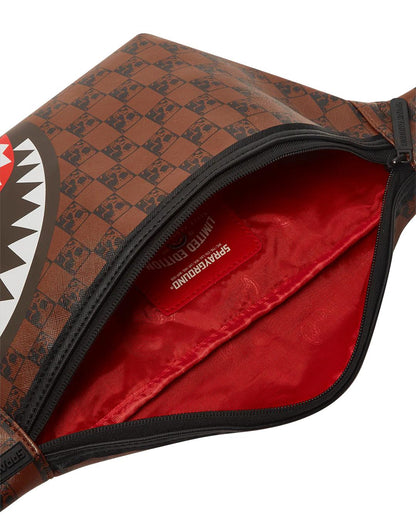 Sprayground Signature | SHARKS AND SKULLS SAVVY CROSSBODY