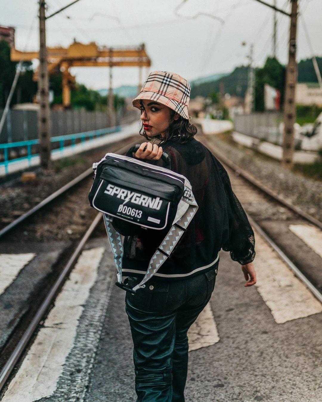 Sprayground New | SWERVE CARGO CROSSBODY