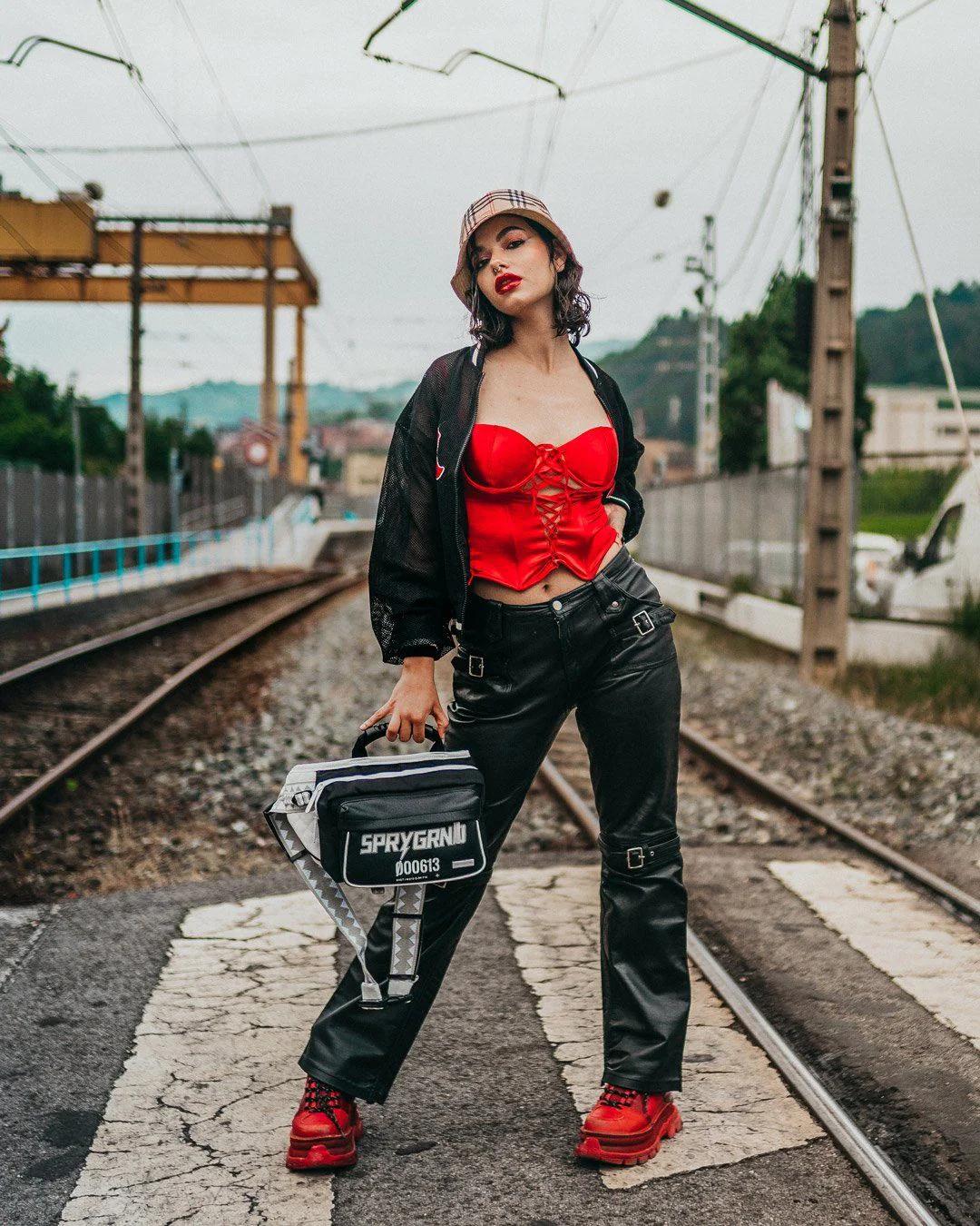 Sprayground New | SWERVE CARGO CROSSBODY