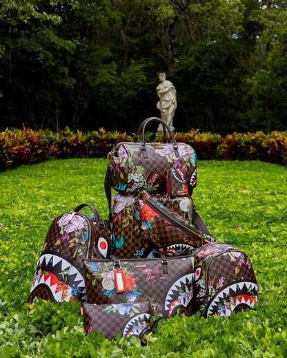 Sprayground Essential | GARDEN OF SHARKS SAVVY CROSSBODY
