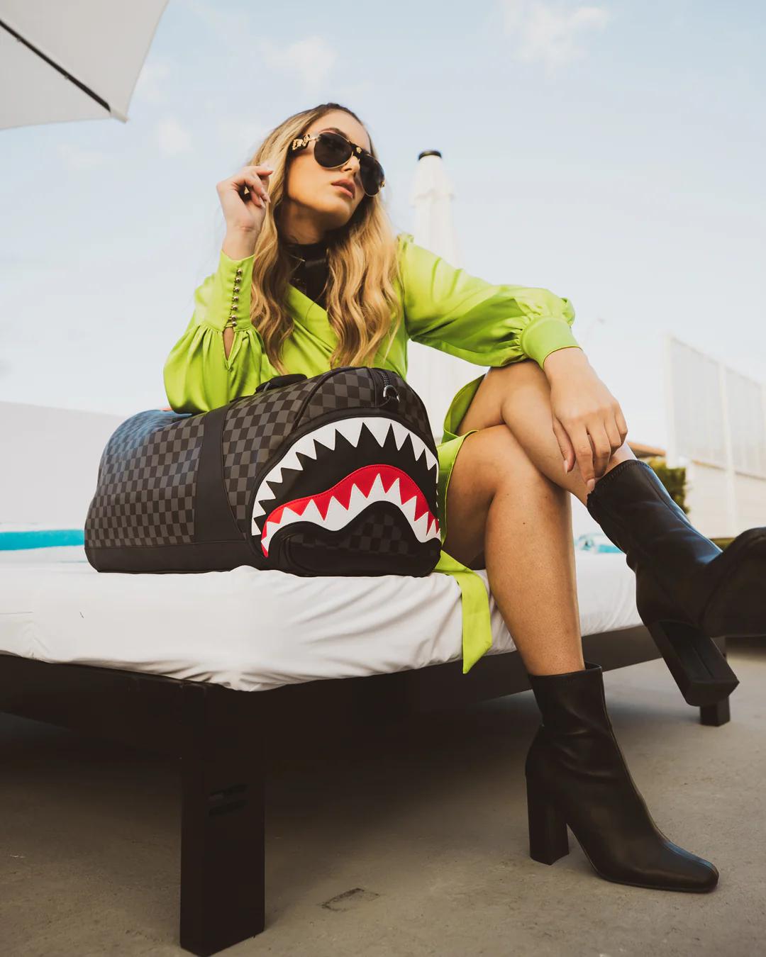 Sprayground Featured | HENNY AIIR TO THE THRONE DUFFLE