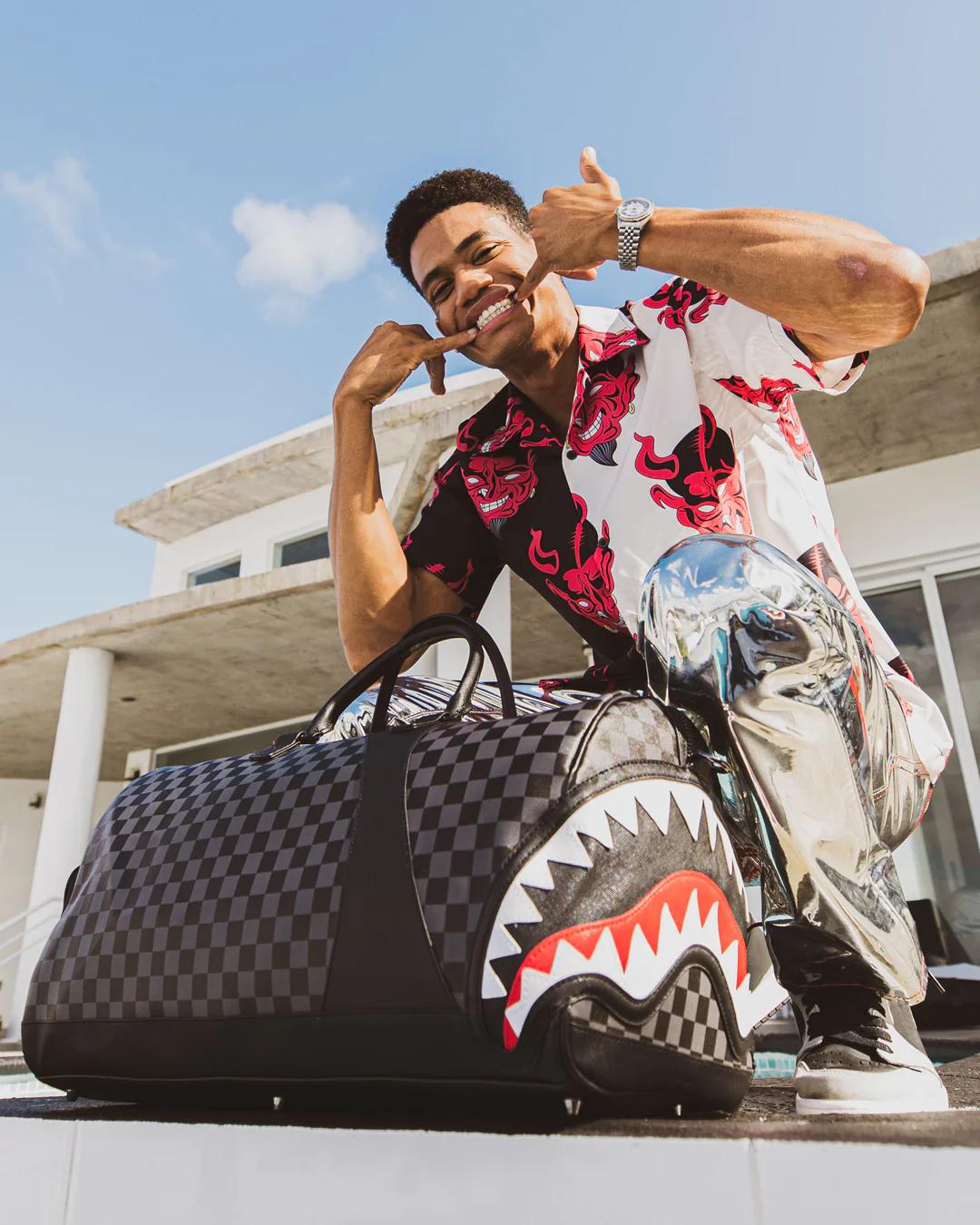 Sprayground Featured | HENNY AIIR TO THE THRONE DUFFLE