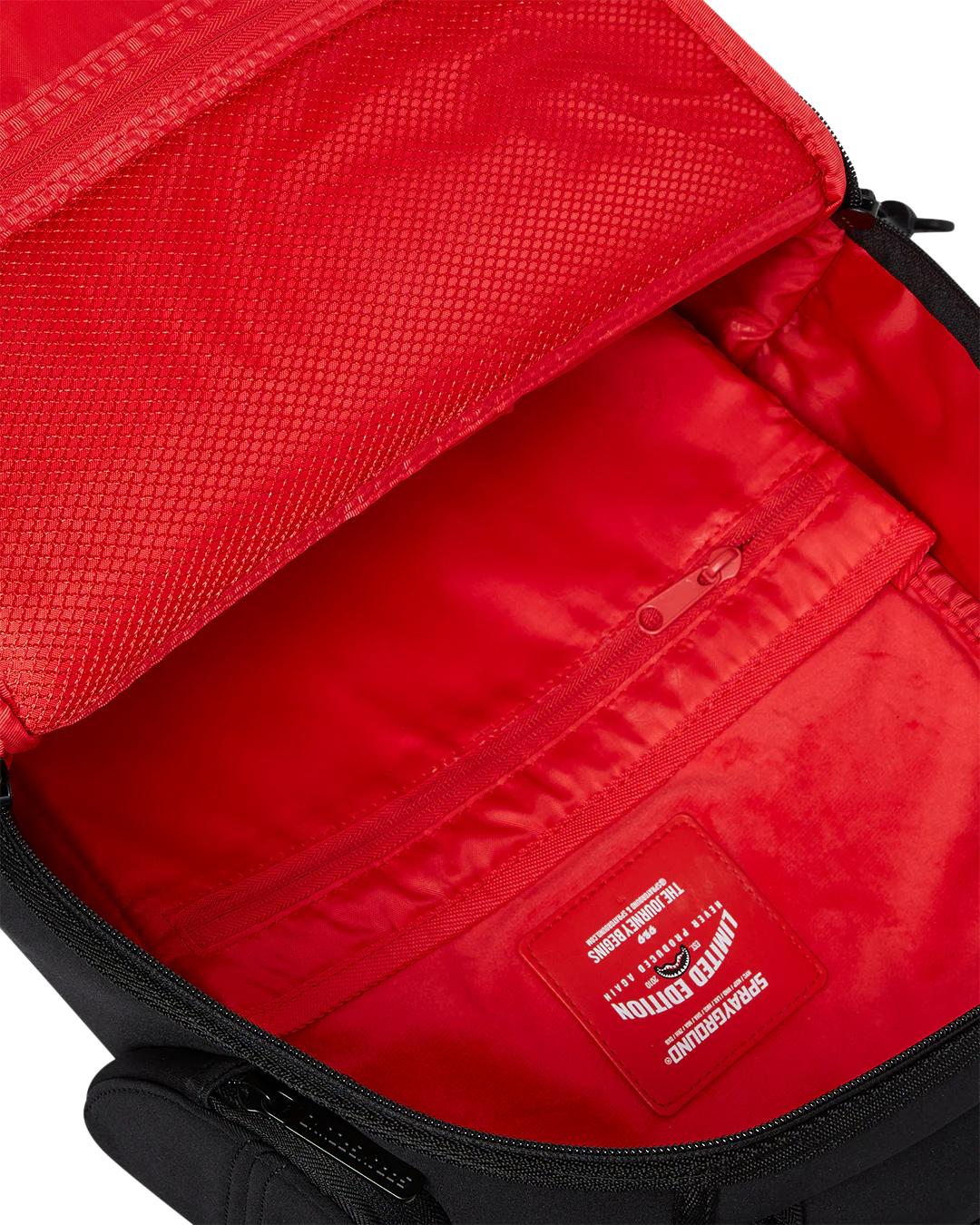 Sprayground Trending | SHARK CENTRAL KYUSHU MOUNTAIN DLXS BACKPACK